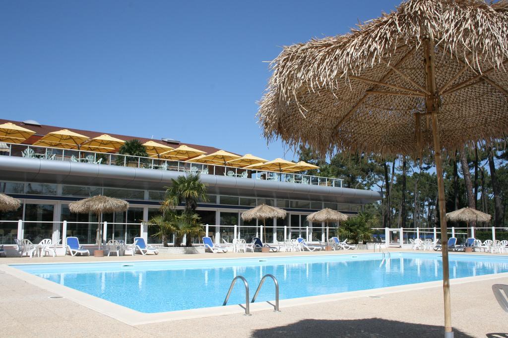 Hotel Azureva Ronce Les Bains Exterior foto