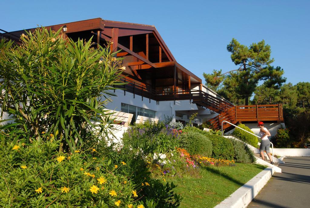 Hotel Azureva Ronce Les Bains Exterior foto