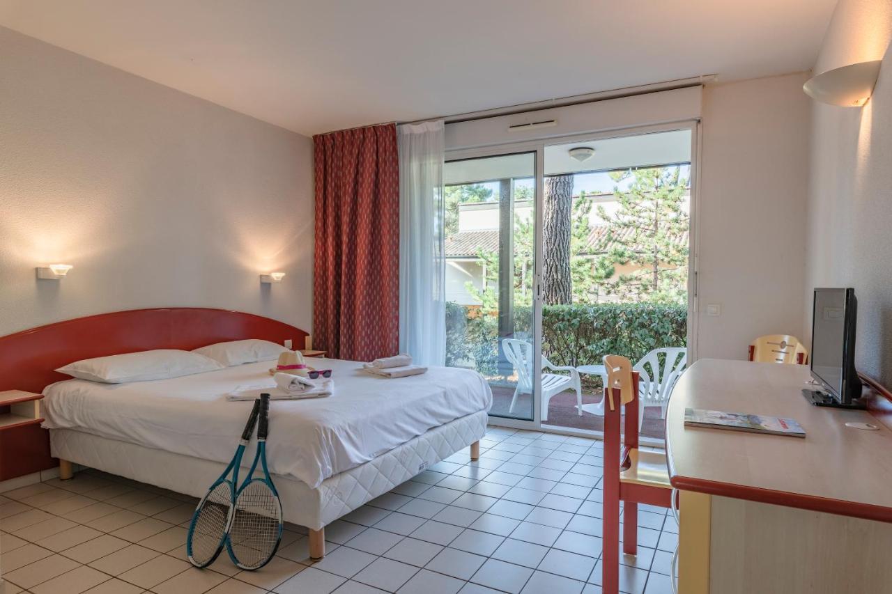 Hotel Azureva Ronce Les Bains Exterior foto